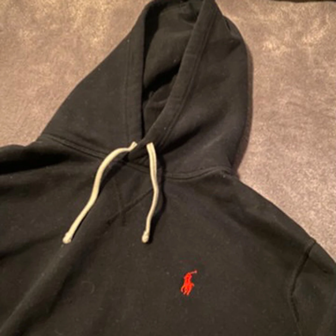 Svart hoodie från Polo Ralph Lauren - 1