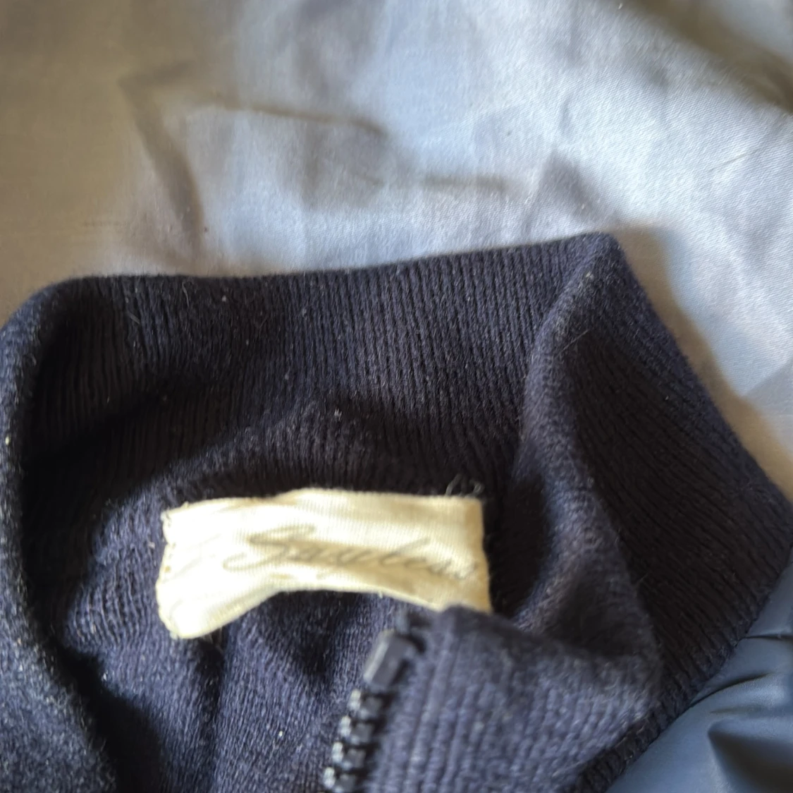 Mörkblå kardigan från sayless - 3