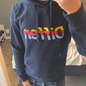 Djurgårds hoodie  - Hoodie - Diffen - Storlek: Small - Mycket bra skick (inga defekter) - Nypris: 799kr - Mitt pris: 399kr - hör av dig vid funderingar 💫