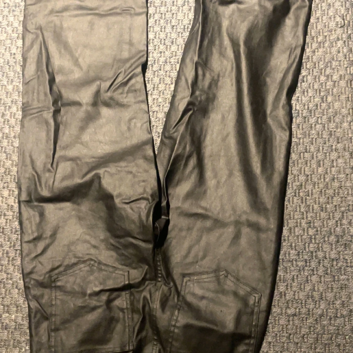 Svarta läderbyxor från SHEIN - 1