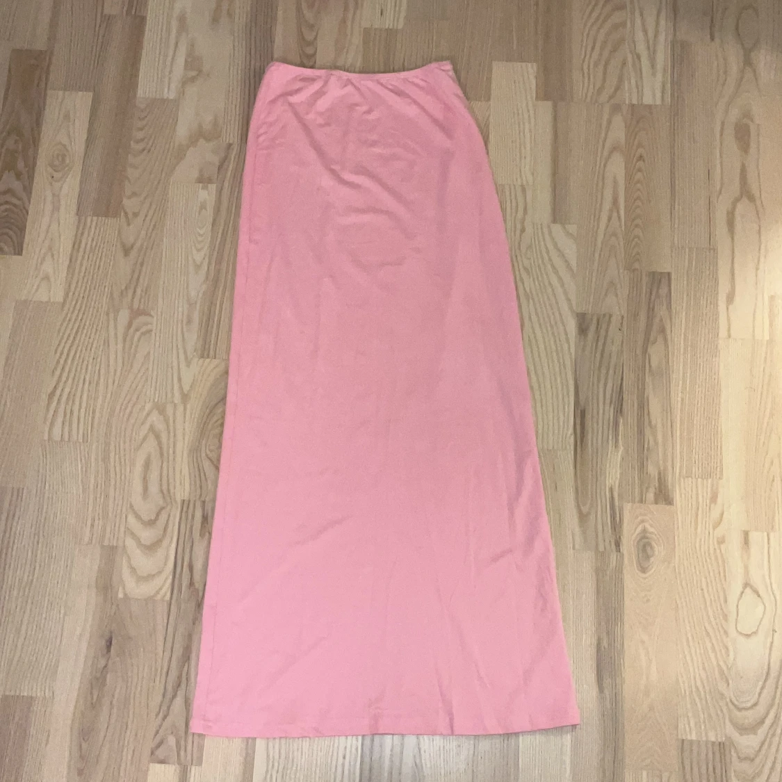 Ljusrosa långkjol i bomull