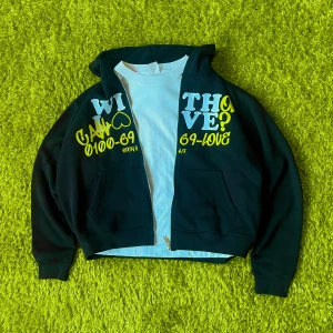 Baggy Hoodie - Baggy Hoodie Fits Baggy L    New with tags Very comfortable material   ♻️All pictures are taken on green “grass” carpet as Hygiene is my priority♻️  For more information text me in private messages  #Y2KFashion # Y2KHipHop #BaggyClothes #Streetwear #VintageStreetwear #2000sStyle #RapFashion #ThrowbackStyle #OldSchoolHipHop #BaggyJeans #Y2KOutfit #HipHopAesthetic #RetroStreetwear #VintedFinds #OversizedFashion #UrbanWear #2000sVibes #TrendyVintage #RareStreetwear #VintedStyle