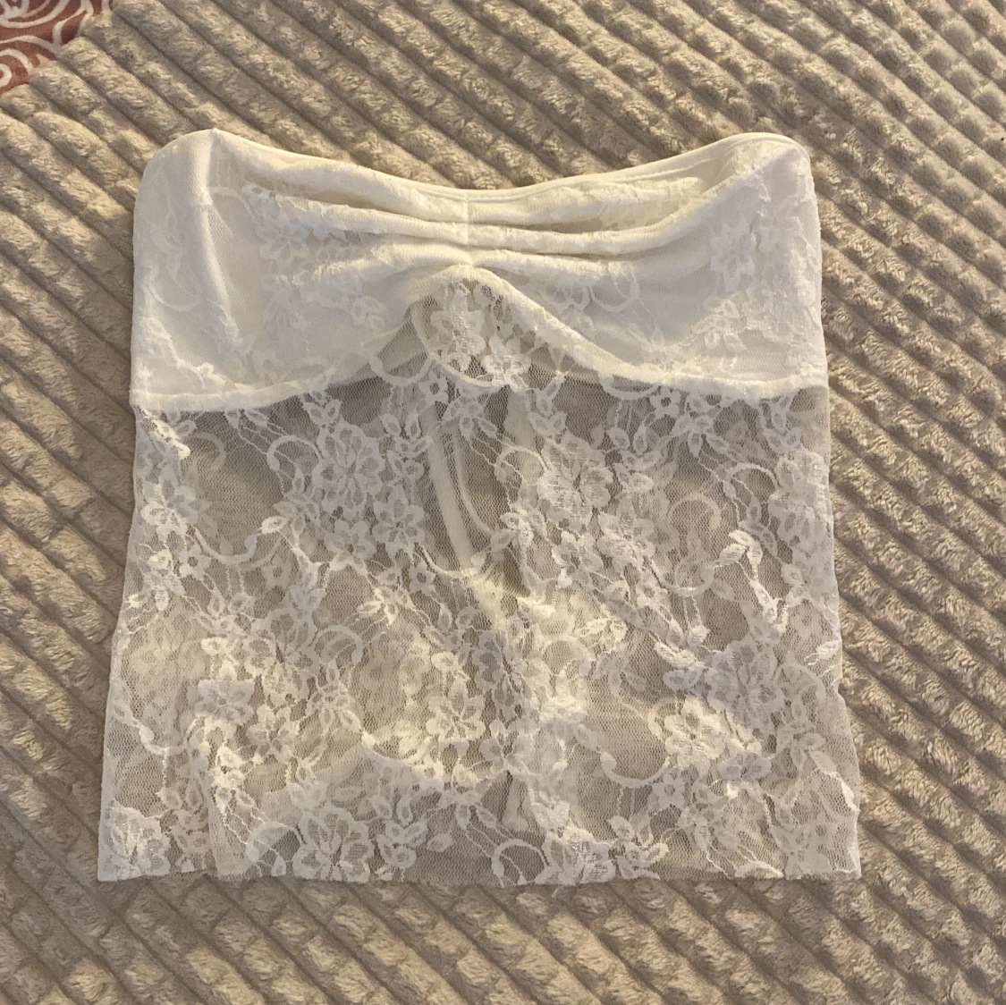 Vit spets bandeau tubtopp med knyt