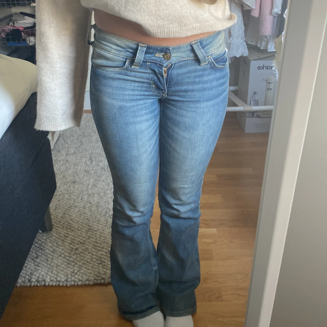 Blåa lågmidjade bootcut jeans - 2