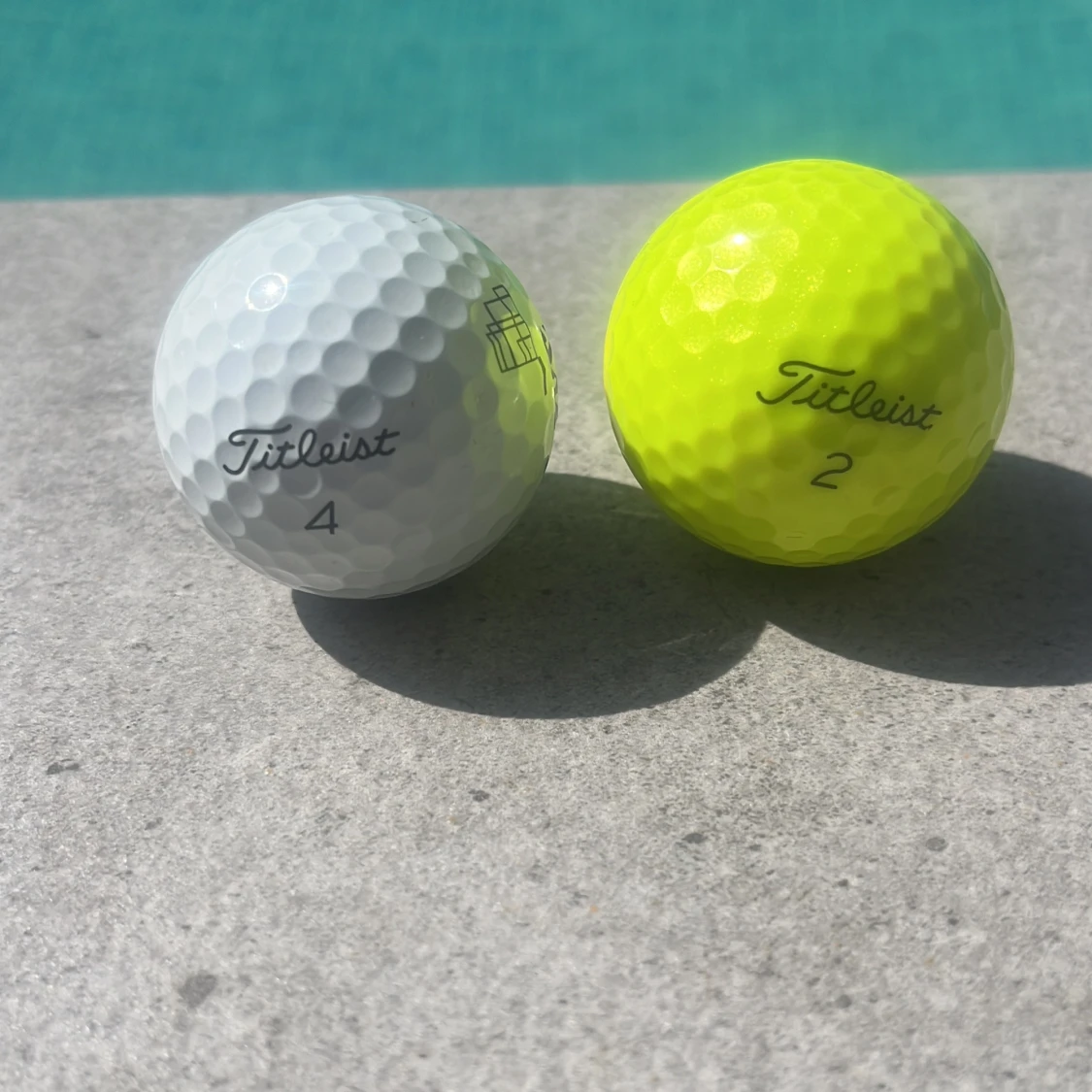 Titleist Pro V1 Golfbollar pris och antal diskuteras - 3