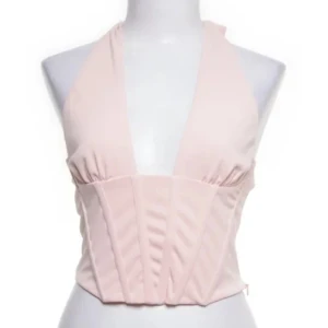 Zara halterneck top - Helt ny med prislapparna kvar, storlek M (liten!) med som en S.