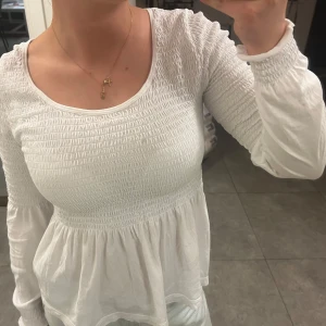 söt topp - jätte söt odd molly topp🤍🤍🤍