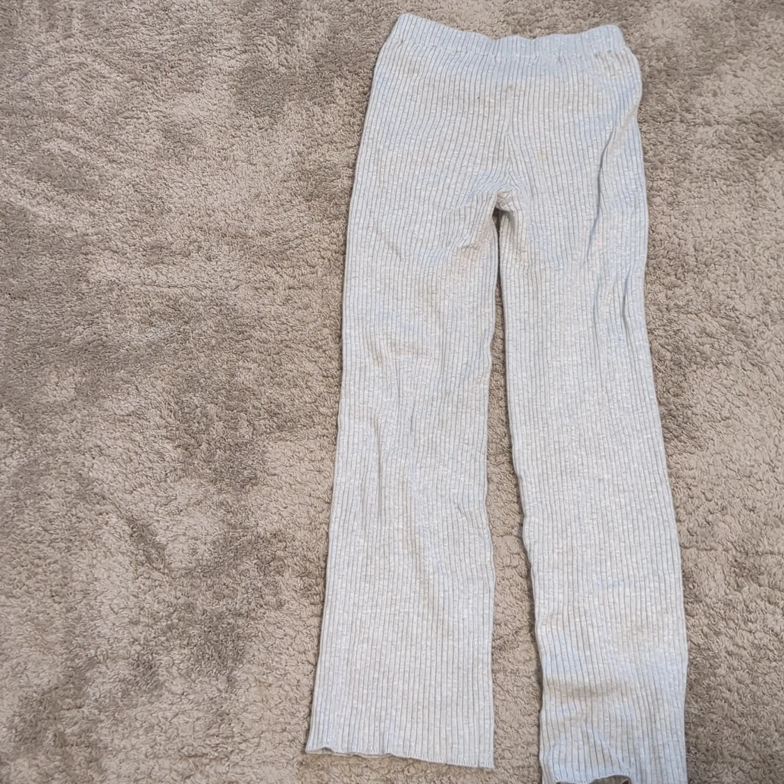 Ett grått ribbat set från lager 157 💞 - 1