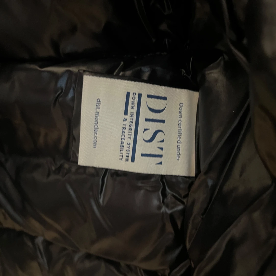 Svart dunväst från Moncler - 3