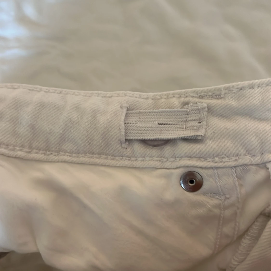 Vita jeansshorts från LAB Industries - 4