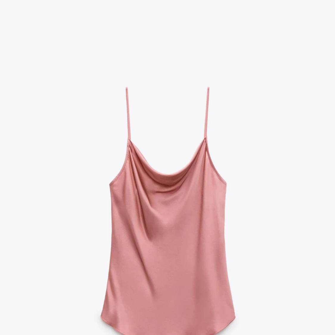 Rosa silkes linne med smala axelband från Zara