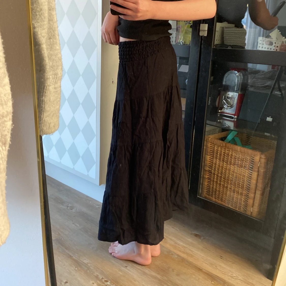 Svart långkjol från H&M - 1