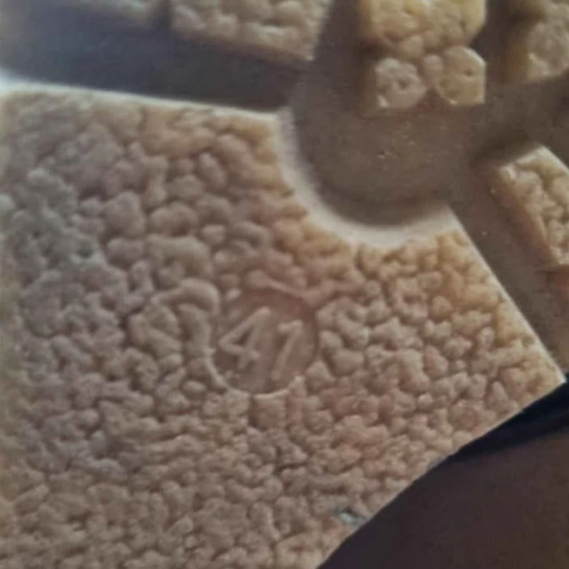 Svarta kilklackade boots med fuskpäls - 4