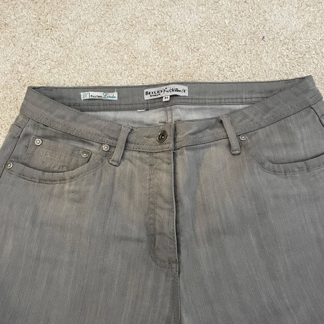 Gråa jeans från Bexleys - 3