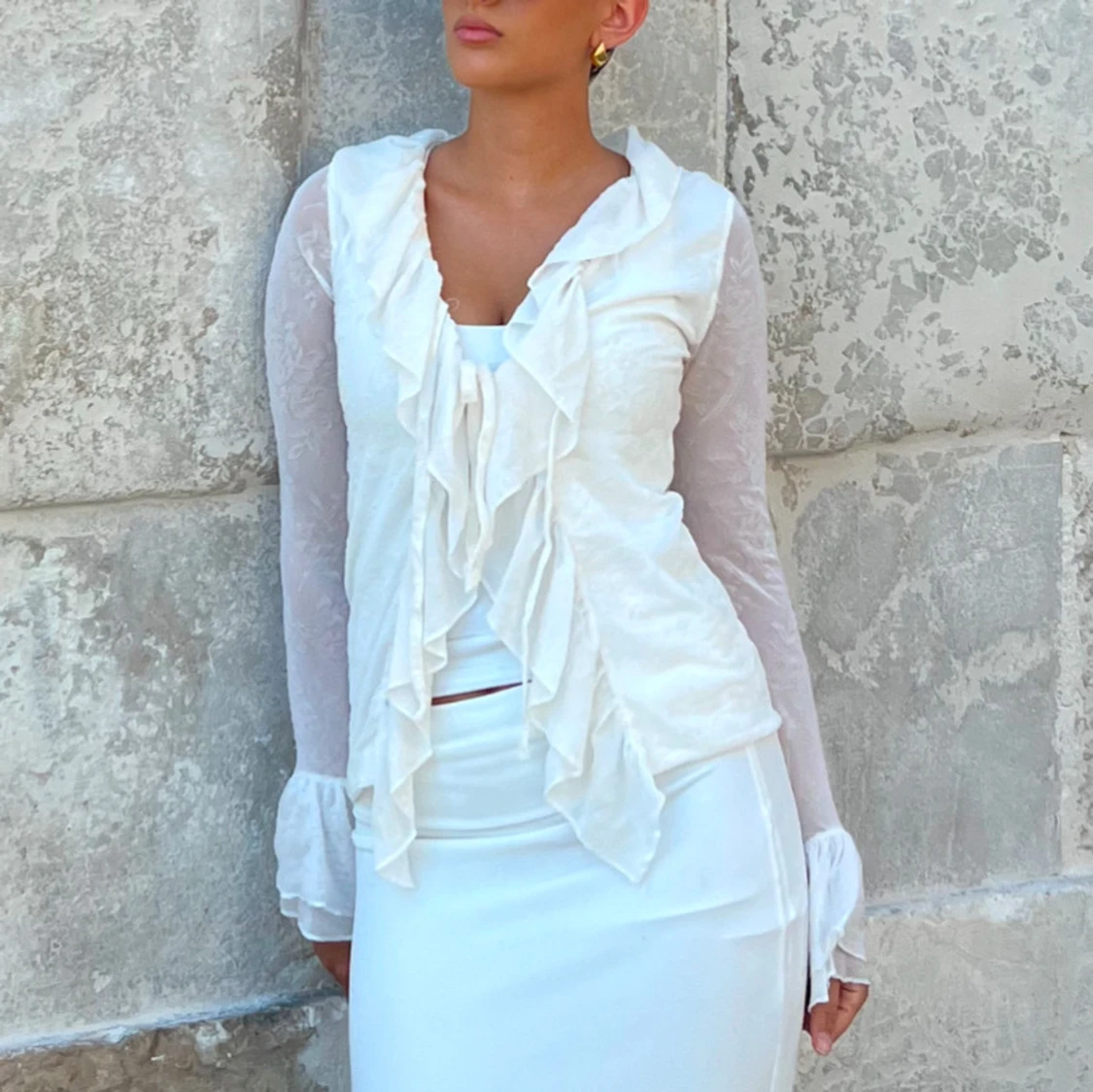 Cremevit topp från boohoo - 1