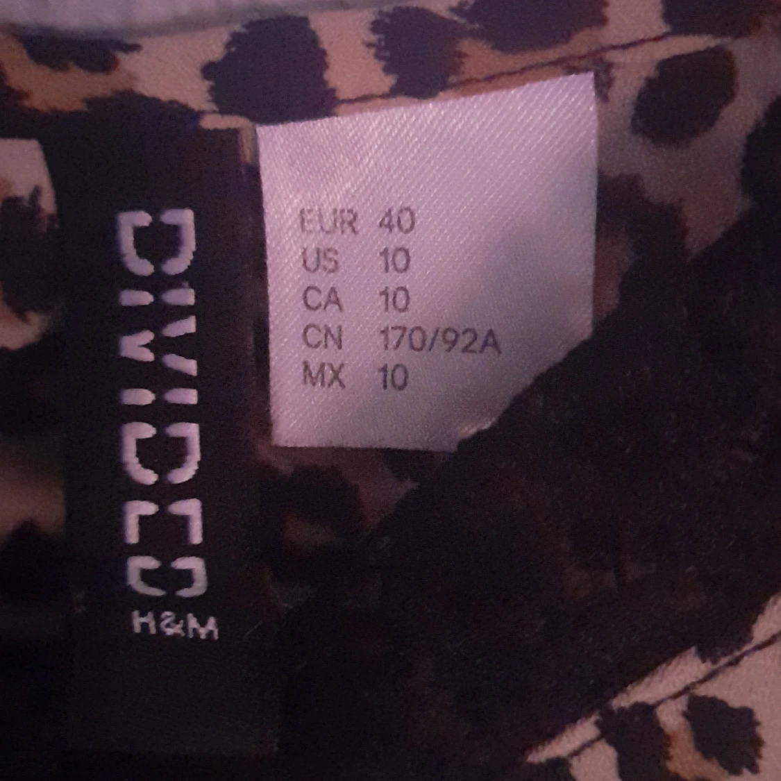 Leopardmönstrad linnetopp med spets från H&M Divided - 1