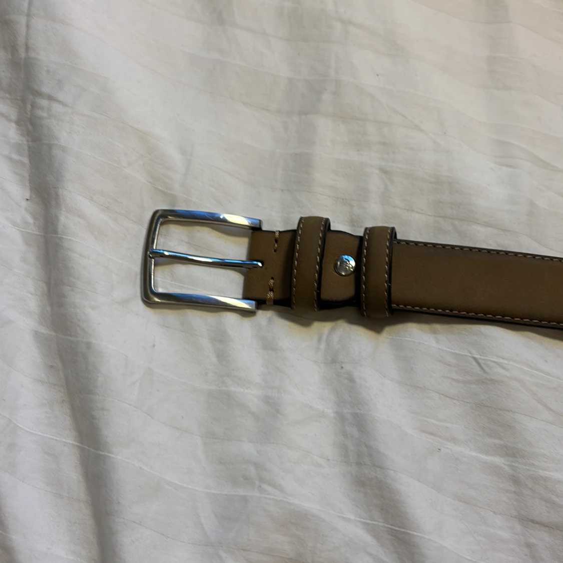 Brunt bälte från Dan John med silverfärgat spänne - 1