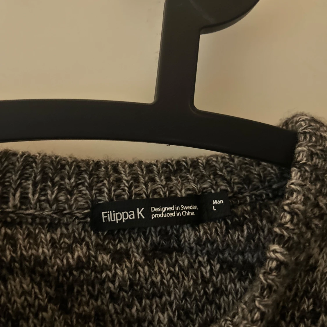 Grå stickad tröja från Filippa K - 2