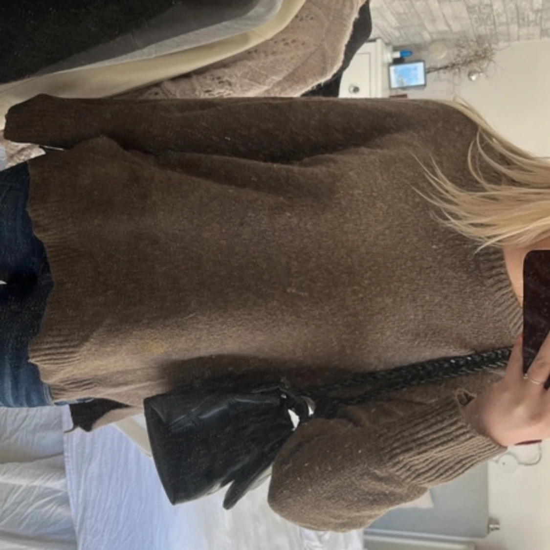 Brun stickad tröja - 2