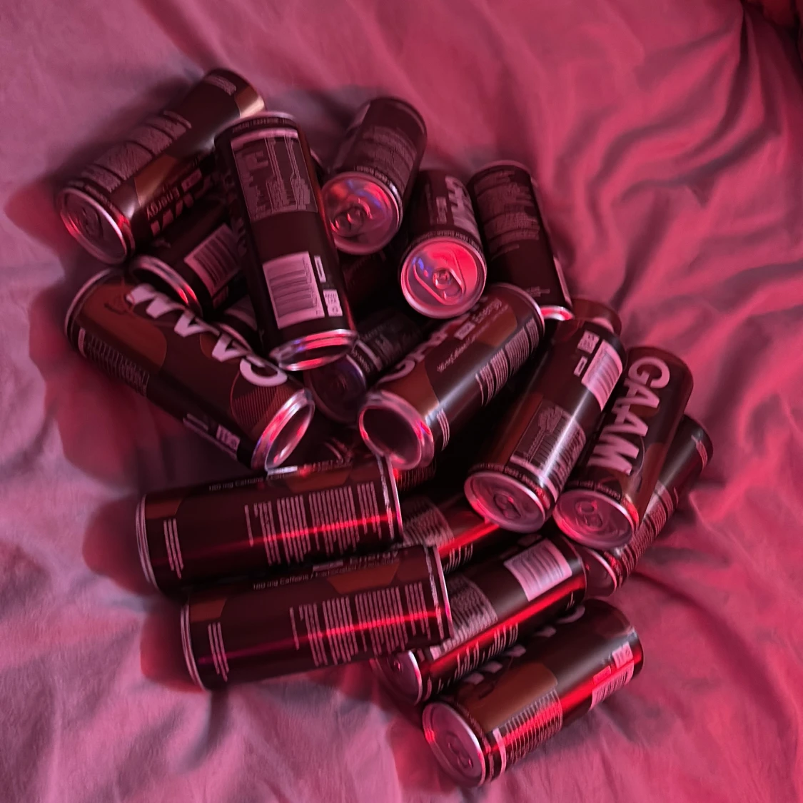 20 Stycken GAAM Energy Cola (gått ur datum)