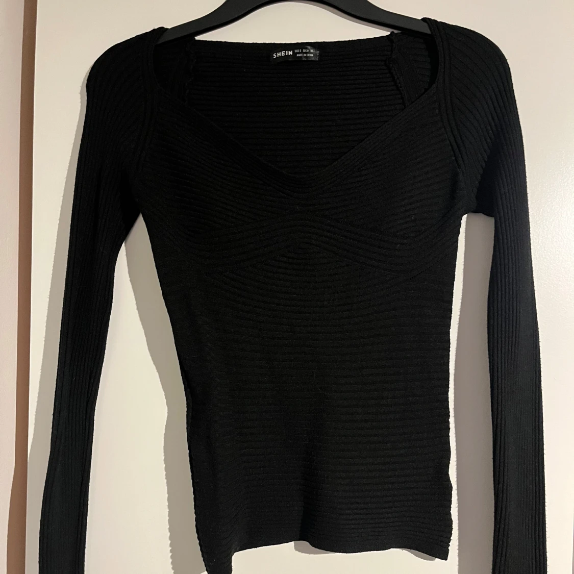 Svart ribbad topp från SHEIN
