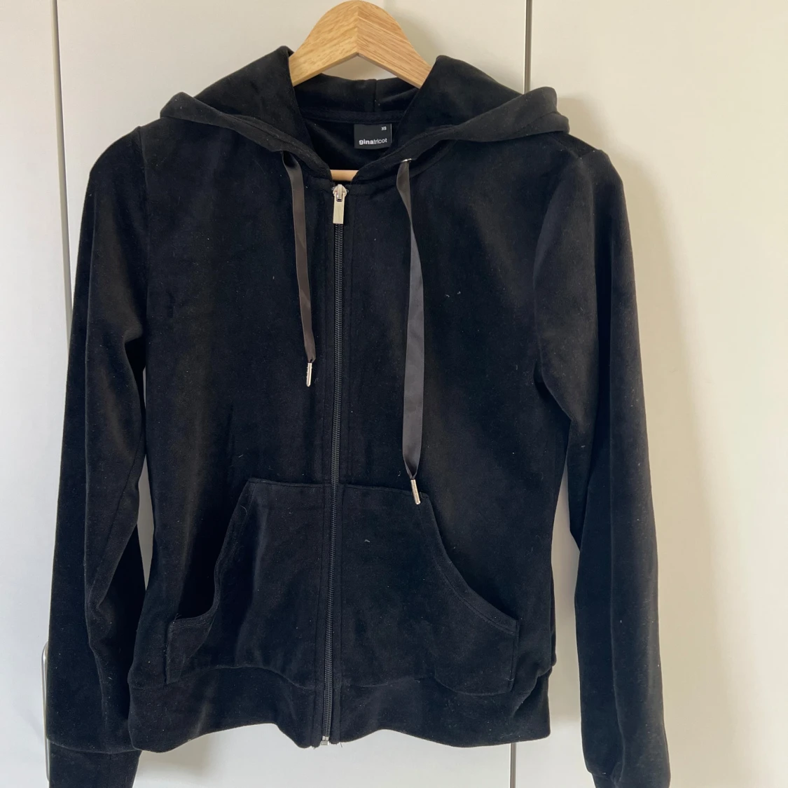 Lågmidjade Svarta mjukisbyxor i velour - 3