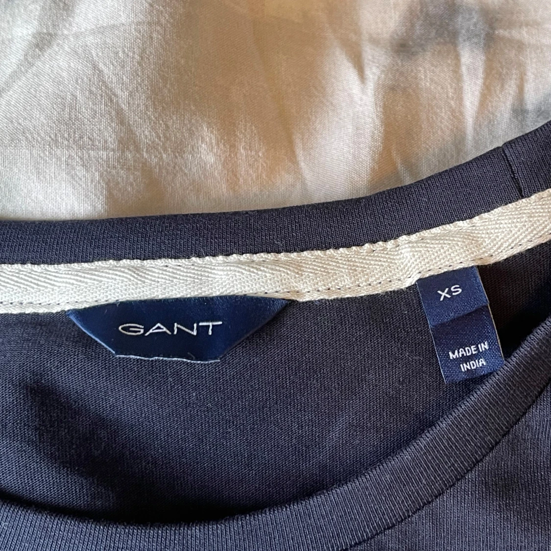 Mörkblå långärmad tröja från GANT - 4