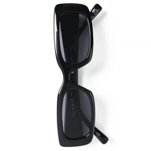 Nakd solglasögon  - Nakd solglasögon, 100kr 😎