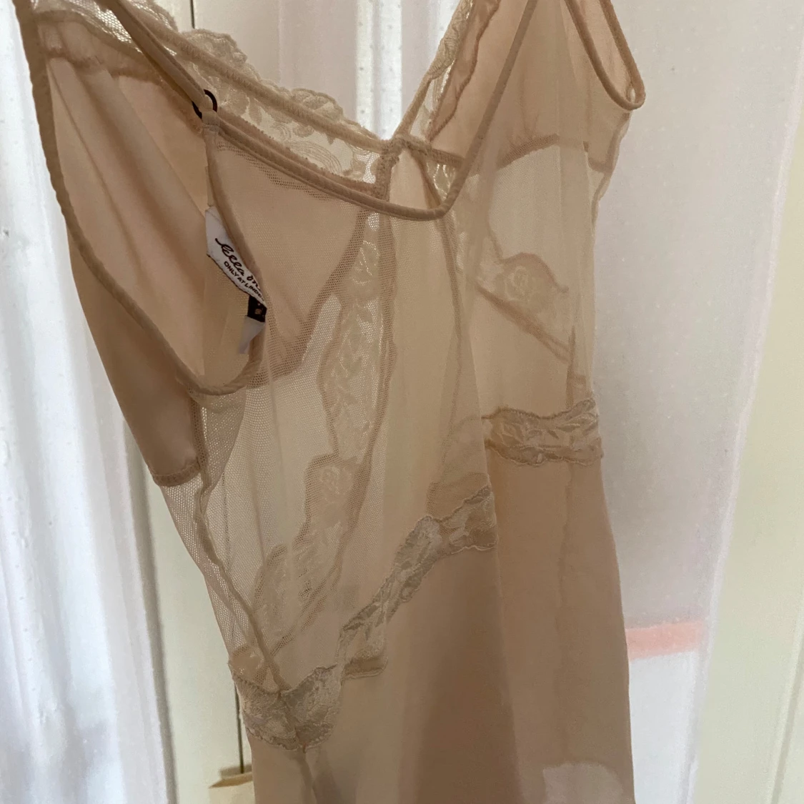 Snygg klänning/nattlinne - 2