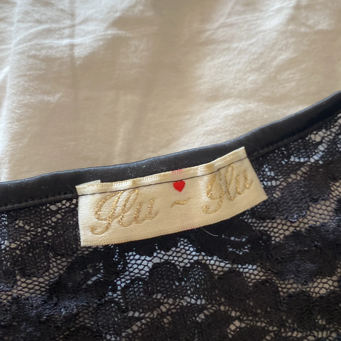 Svart spetsblus från Glu-Glu - 1