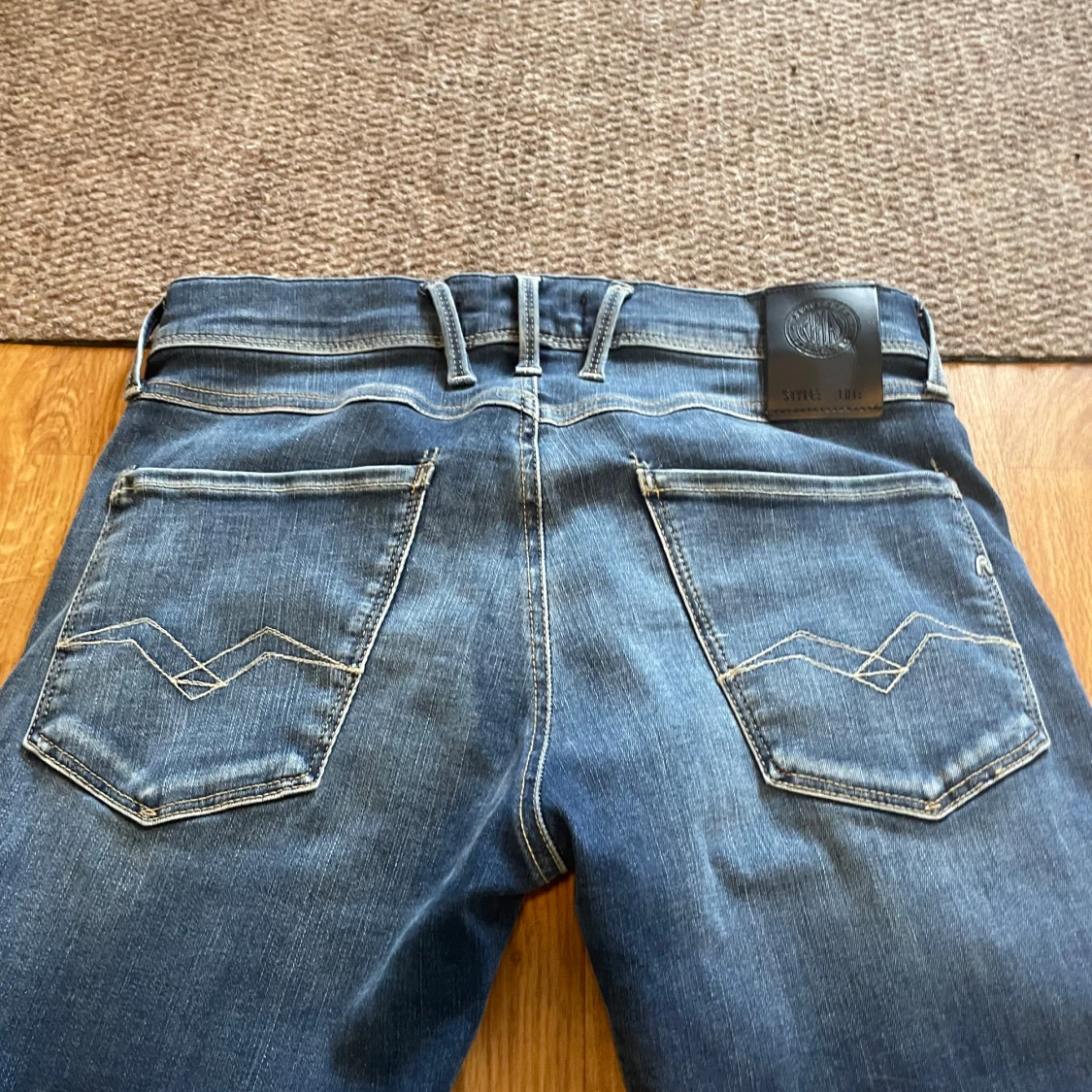 Replay anbass jeans, storlek 29/32 - 2