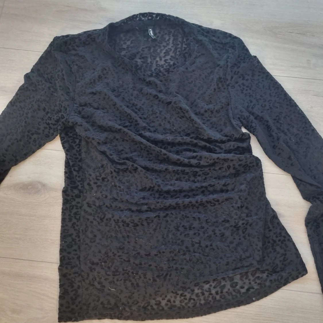 Svart leopardmönstrad meshtröja ONLY - 3