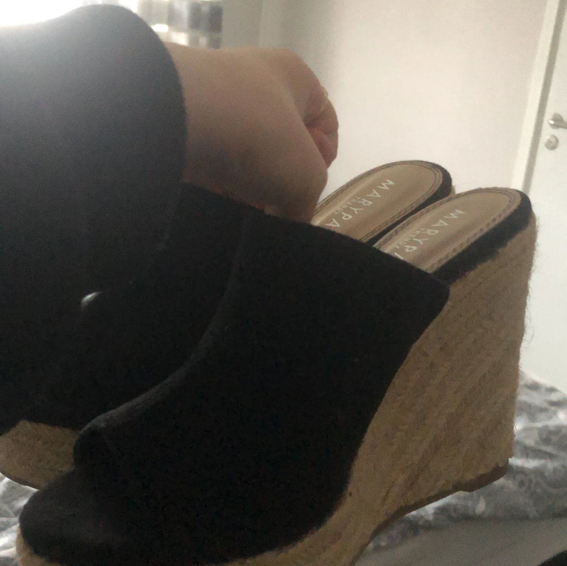 Svarta kilklackar från Marypaz - 1