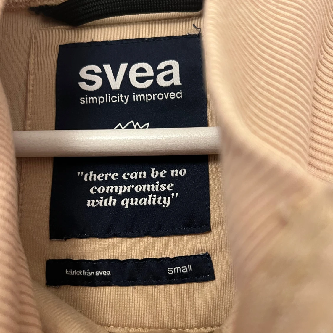 Beige fleecejacka från Svea - 2