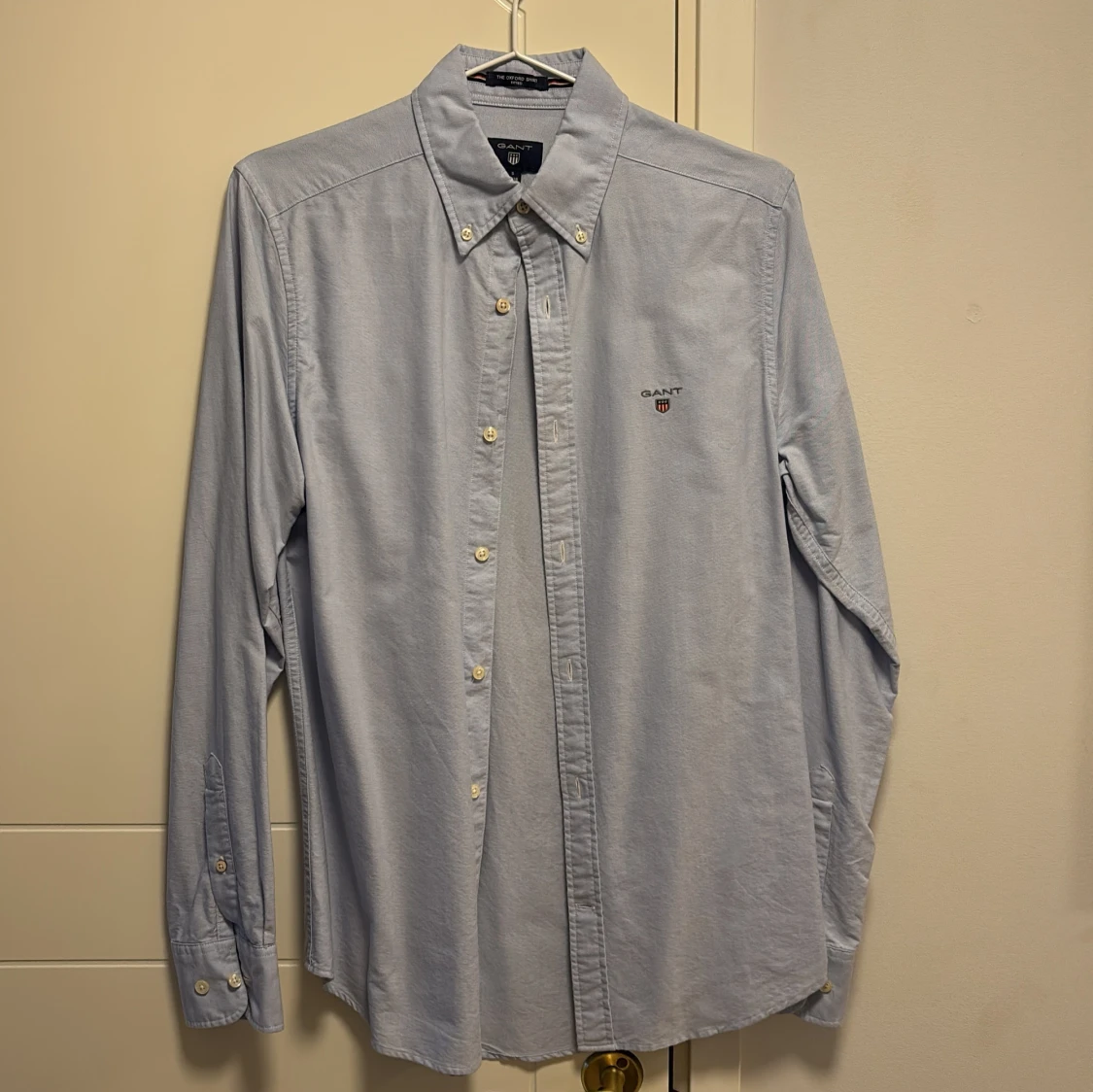 Ljusblå skjorta från GANT