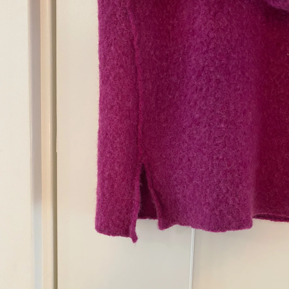 Lila stickad tröja strl M - 1