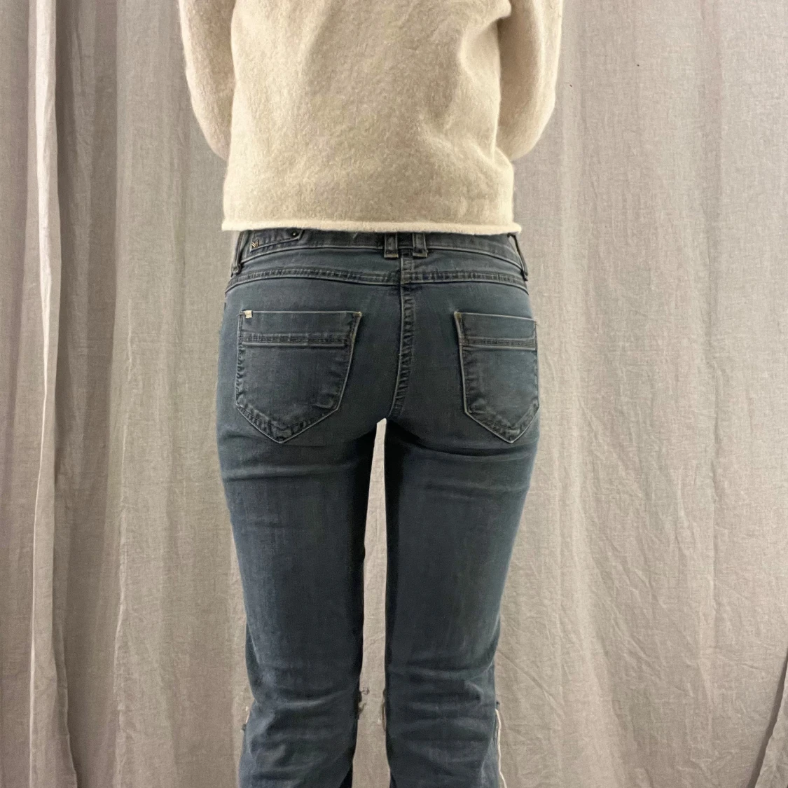 Lågmidjade jeans - 2