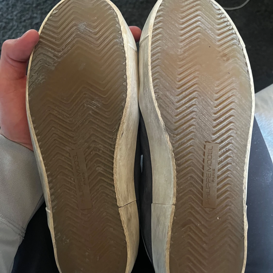 Philippe Model svarta sneakers med vita detaljer - 1