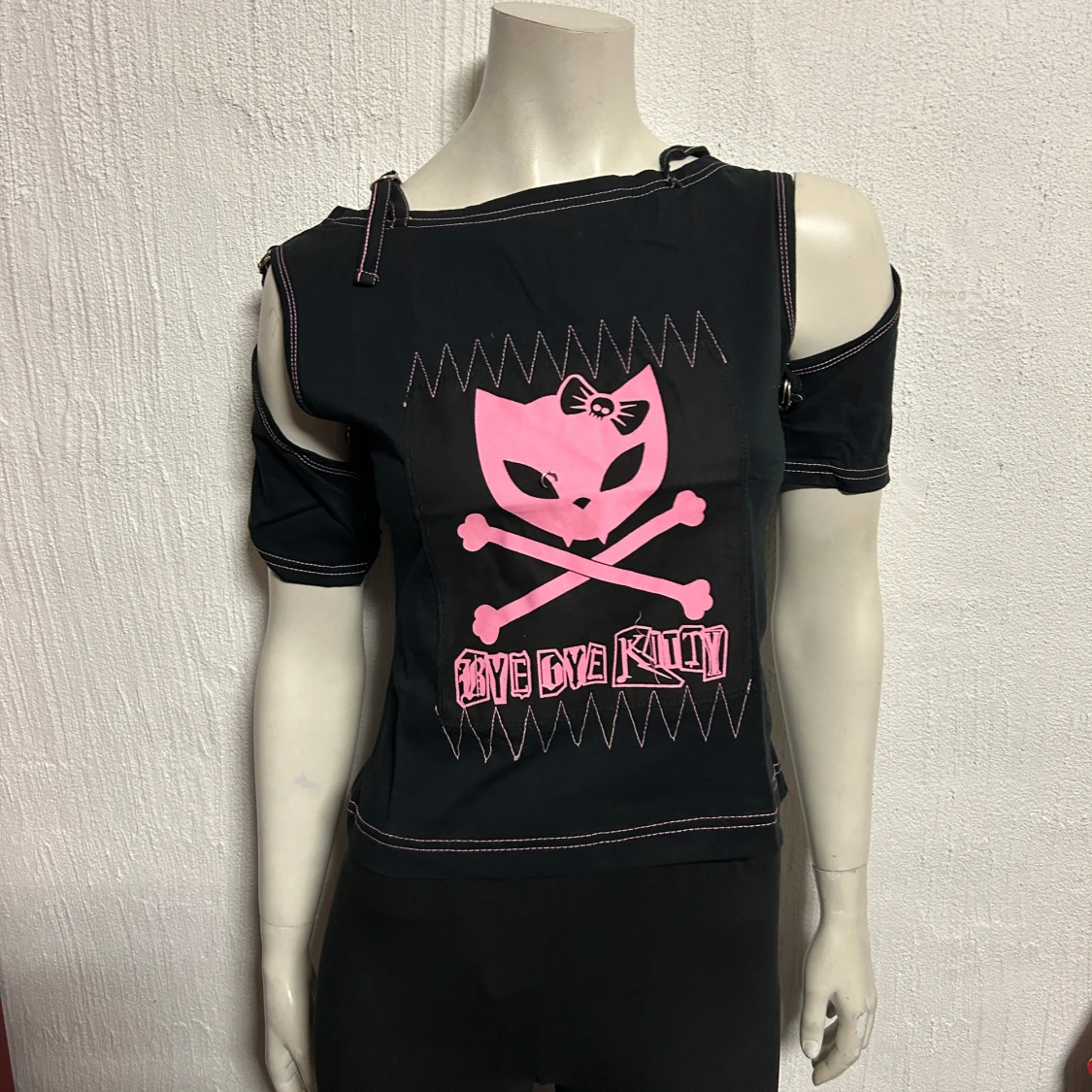 Bye bye Kitty topp M/L