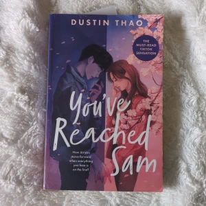 You've reached Sam bok - Bok av Dustin Thao skriven på orginalspråket engelska. Se bilder för skick.