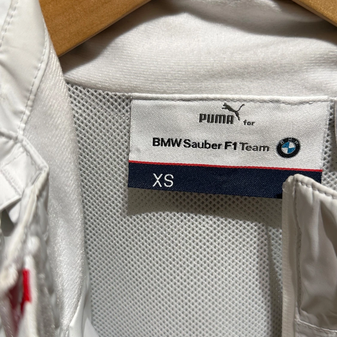 Vit vindjacka från Puma x BMW Sauber F1 Team - 2
