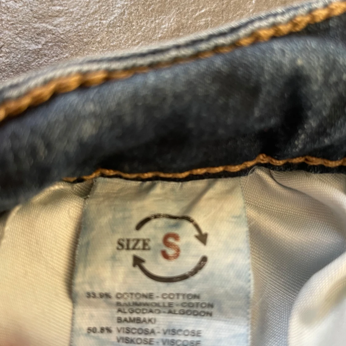 Blå bootcut jeans med normal passform - 2