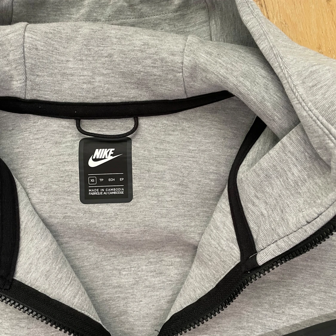 Grå nike tech fleece - 3
