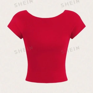 backless topp - säljer två öpen rygg toppar , de är helt oanvända , en för 25kr båda för 50kr 💓 ( fler bilder pv ) 