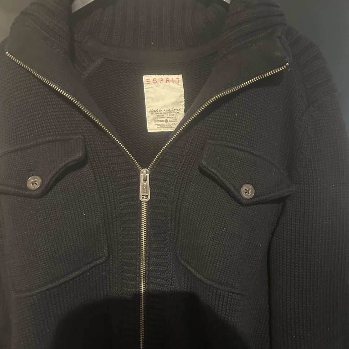 Svart stickad tröja från Esprit - 3