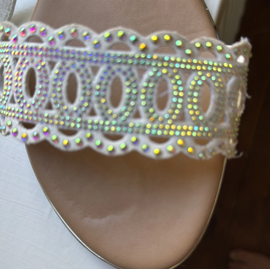 Vita sandaler med glittrig spets från Graceland - 3