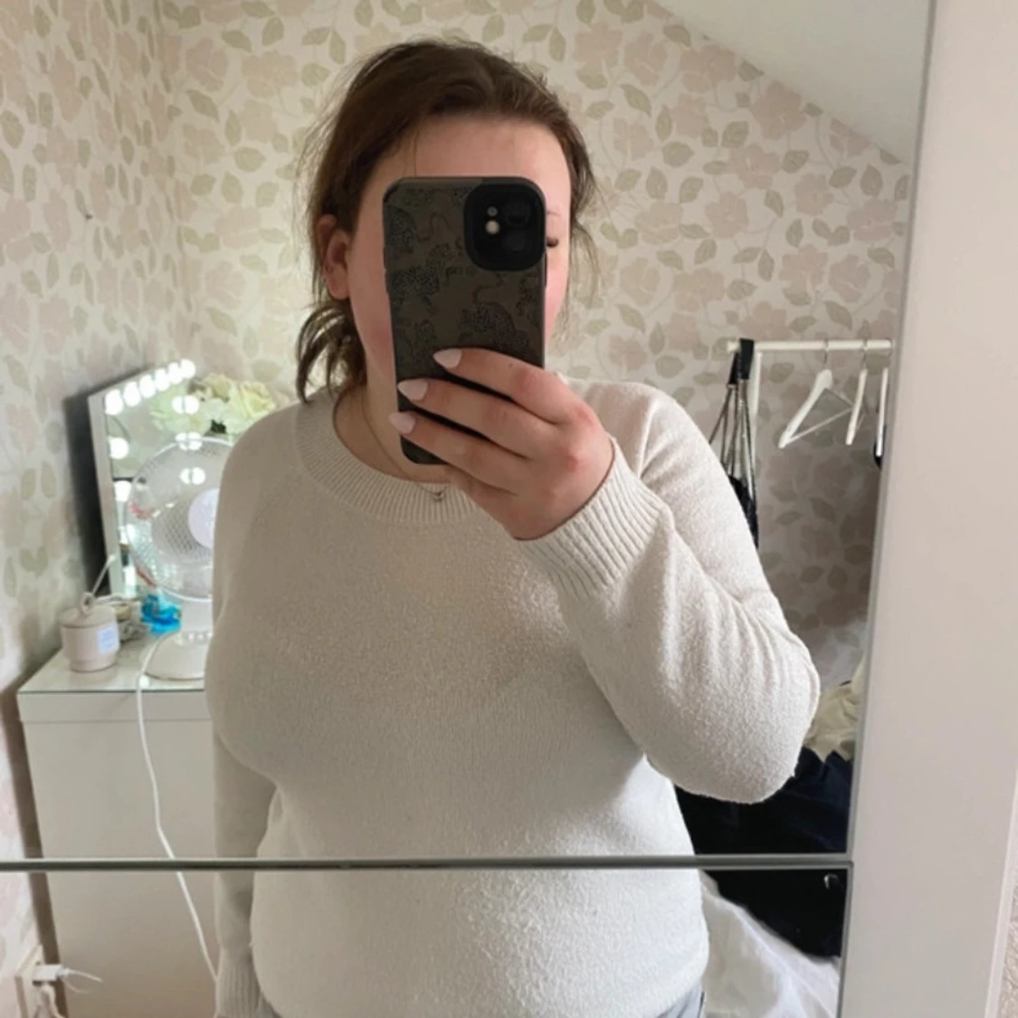 Vit stickad tröja från Vero Moda - 1