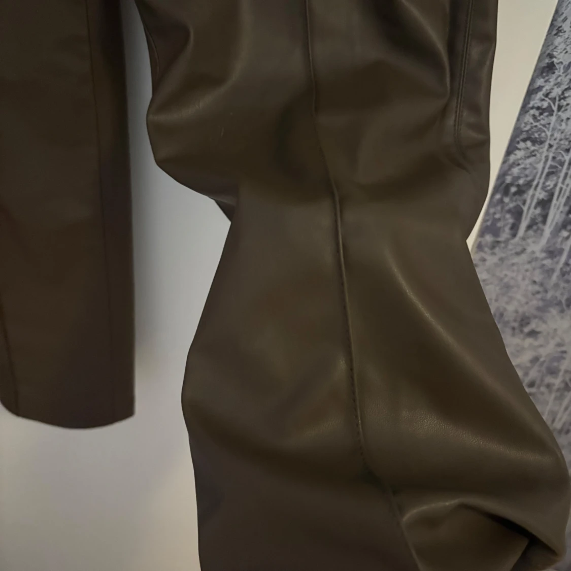 Bruna skinnbyxor med raka ben - 1