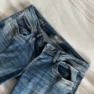 Blå bootcut jeans från LTB - Ltb jeans, kommer ej till användning 