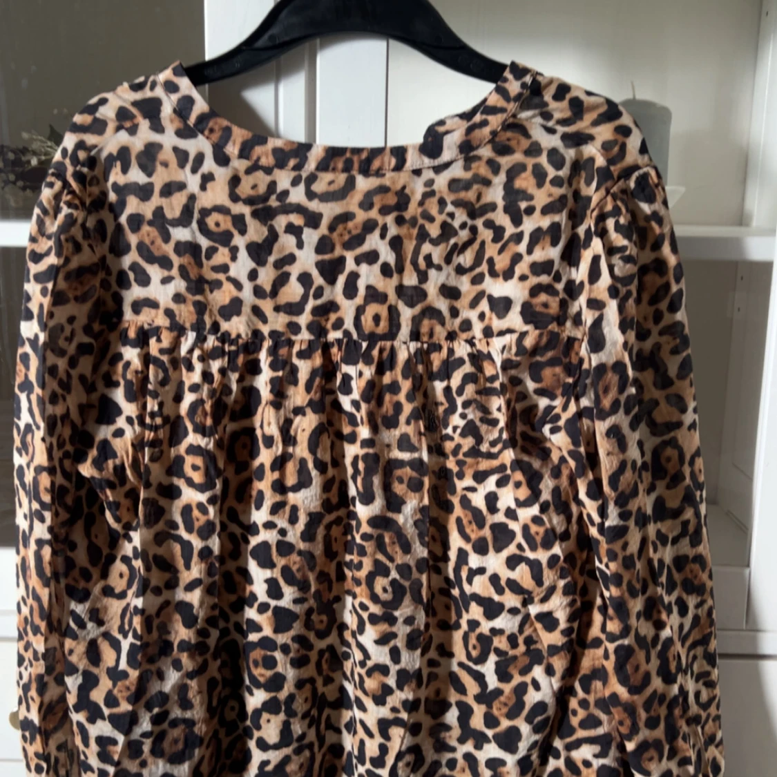 Leopardmönstrad blus  Bisou's Project - 1